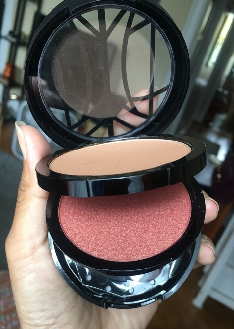 the-lip-bar-fresh-glow-1