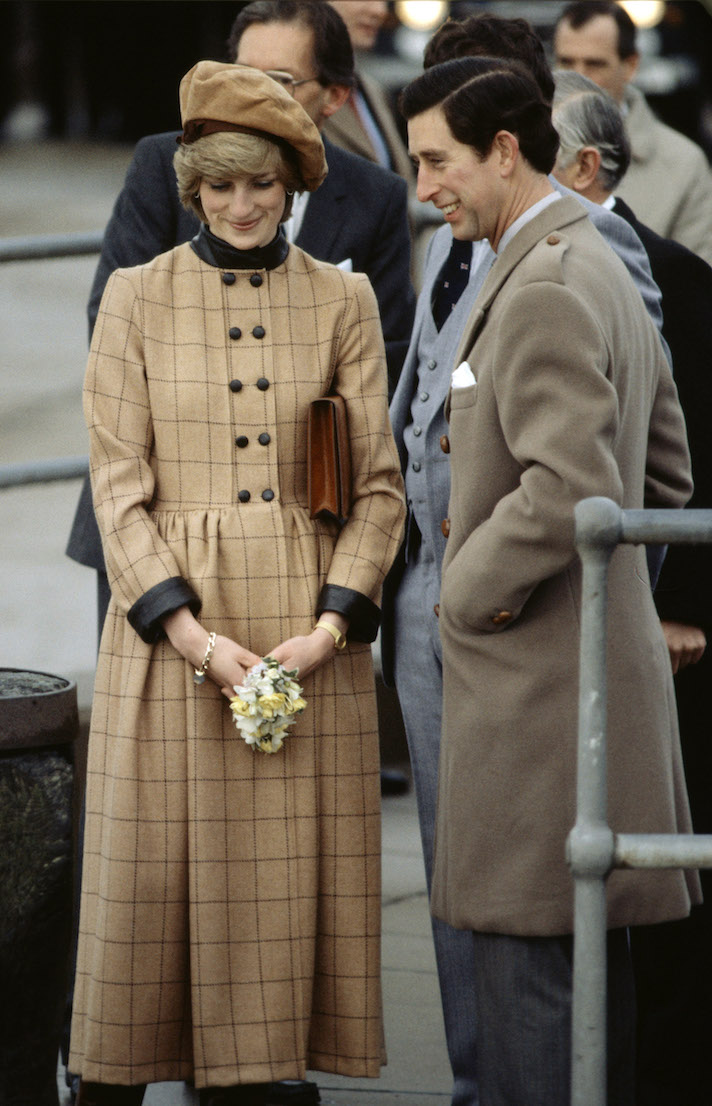 STYLECASTER | Princess Diana's Best Outfits