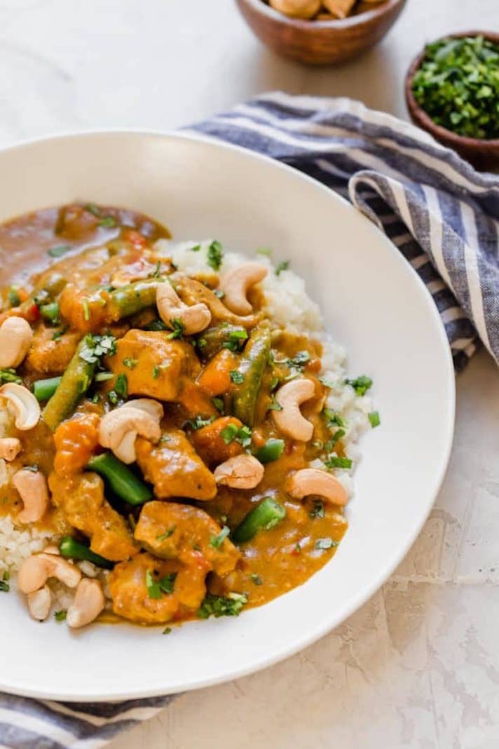 STYLECASTER | 16 Post-Workout Slow-Cooker Recipes That'll Make You Feel Great | Sweet Potato Chicken Curry