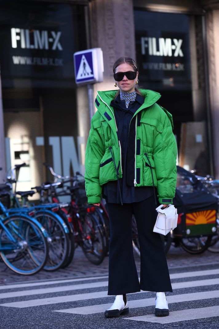 STYLECASTER | A Beginner's Guide to Styling Flare Jeans