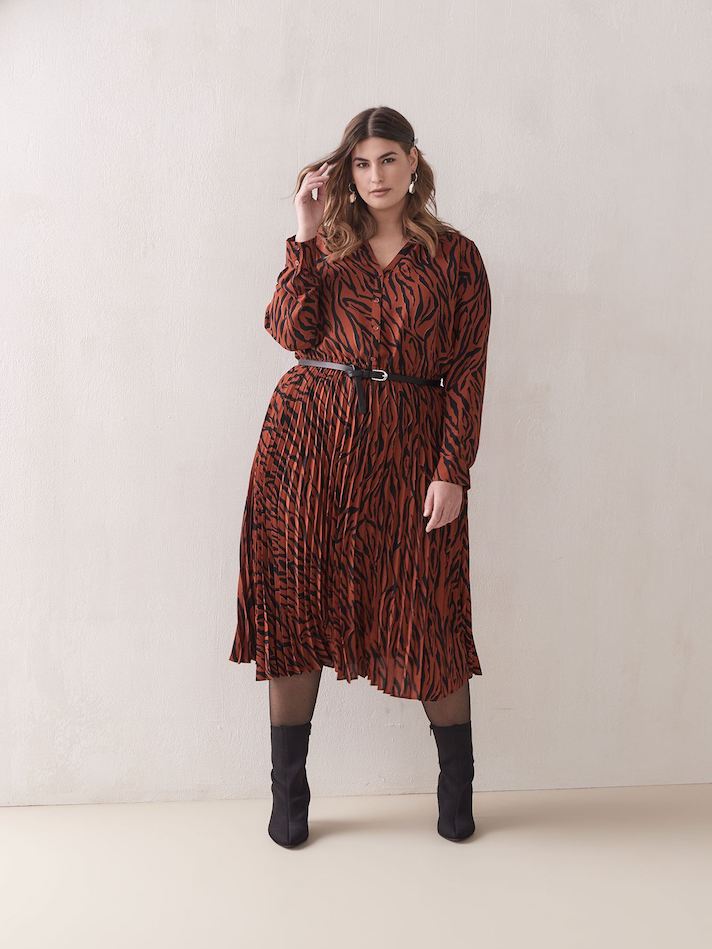 STYLECASTER | Plus-Size Party Dresses with Sleeves