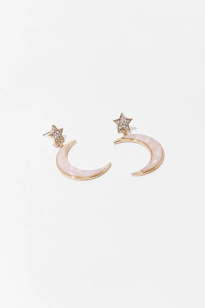 STYLECASTER | 11 Budget-Friendly Winter Outfits That Are Equal Parts Cute and Cozy