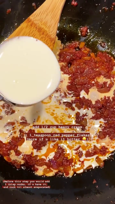 STYLECASTER | Gigi Hadid Vodka Sauce Recipe 