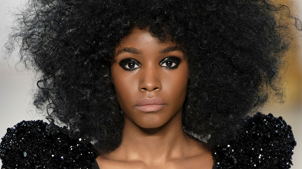 How to Wash Wigs at Home