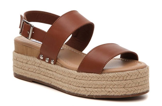 STYLECASTER | What to Wear to the Boardwalk