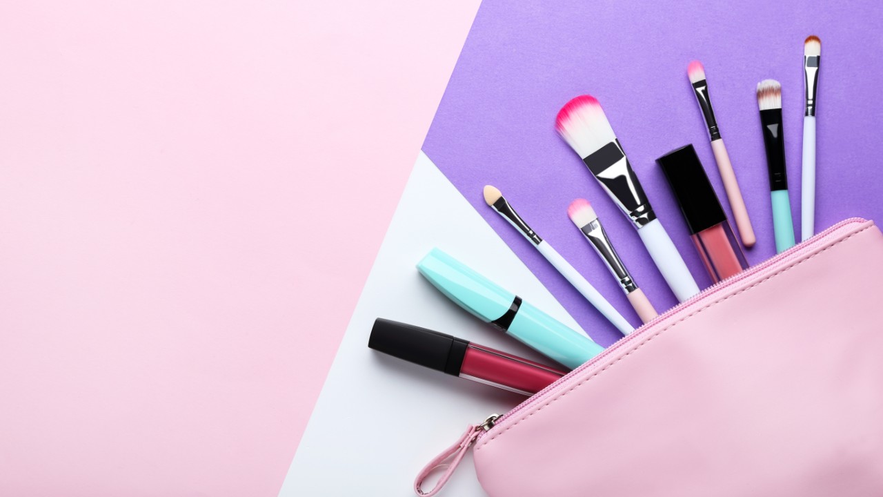 Best Makeup Brush Bag on Amazon