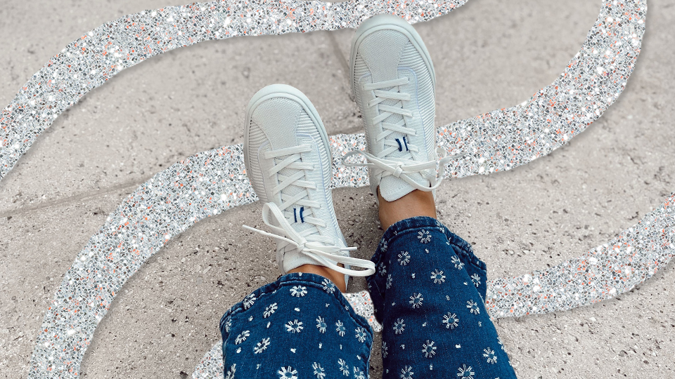 STYLECASTER | Rothy's The Lace Up Sneaker Review