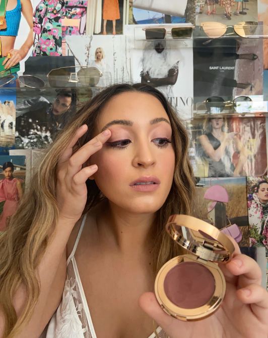 STYLECASTER | Charlotte Tilbury Lip & Cheek Glow Blush Review