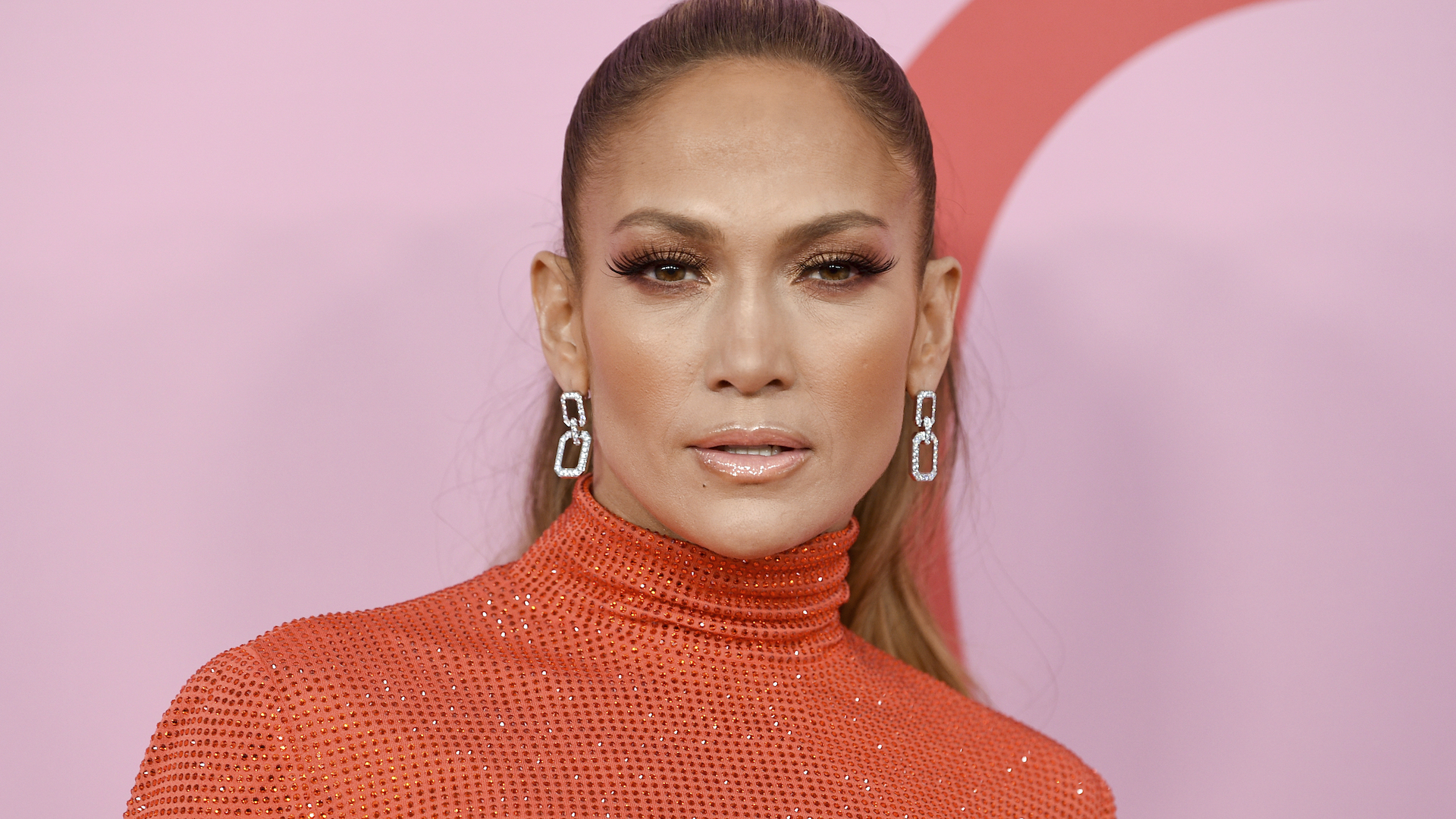 STYLECASTER | Jennifer Lopez Empathy Sweatsuit