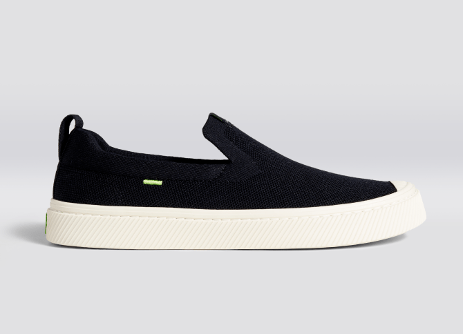 STYLECASTER | Cariuma Ibi Slip on Sneaker