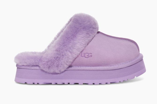 STYLECASTER | UGG Slippers