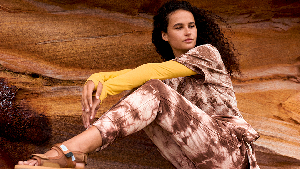 STYLECASTER | Lululemon Earth Day Collection