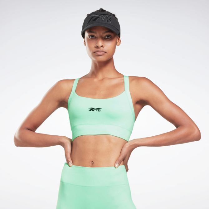 STYLECASTER | Reebok Victoria Beckham Drop 5