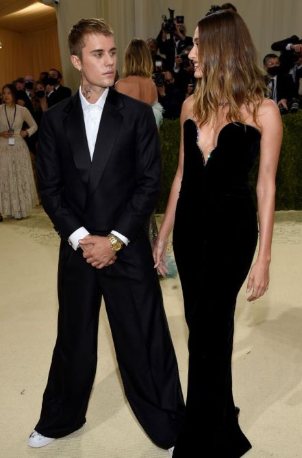 justin-bieber-hailey-bieber-met-gala-1