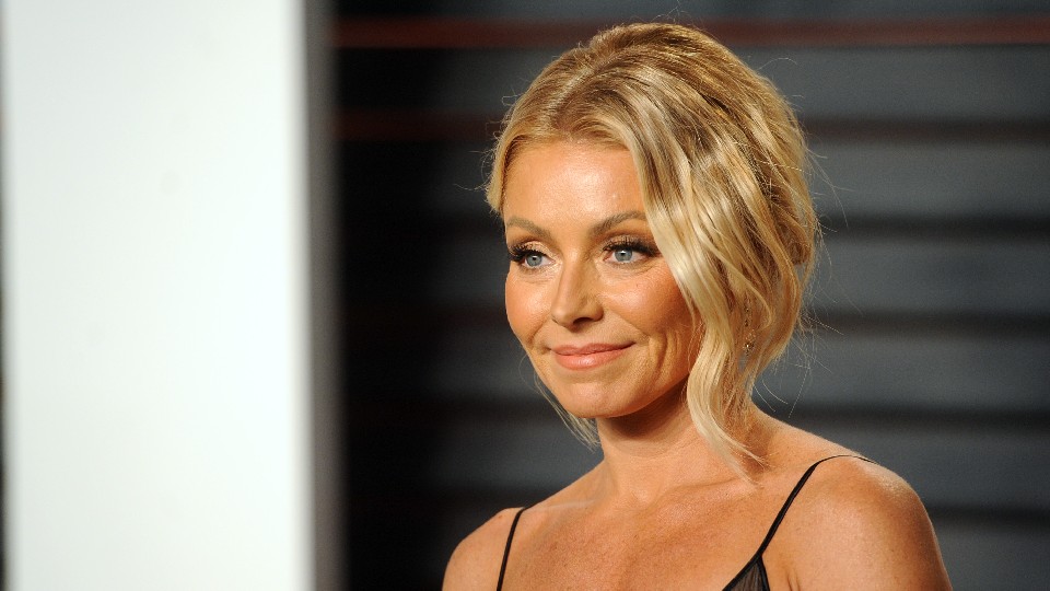 Kelly Ripa Tanning Drops