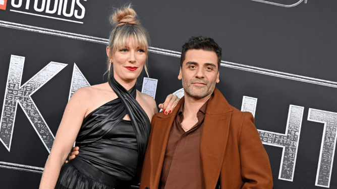 Elvira Lind, Oscar Isaac