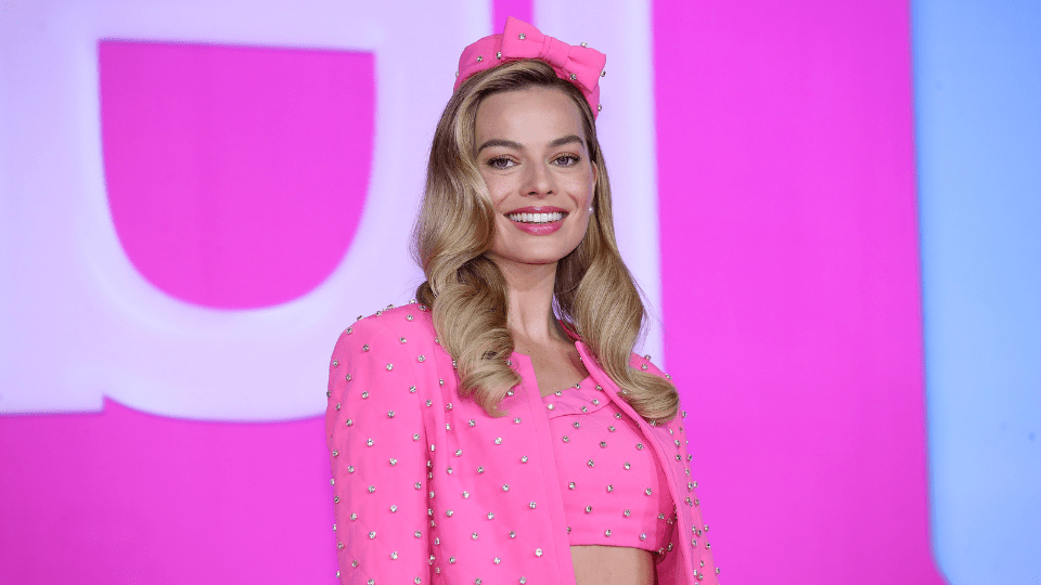 STYLECASTER | Barbie Missoma Necklace