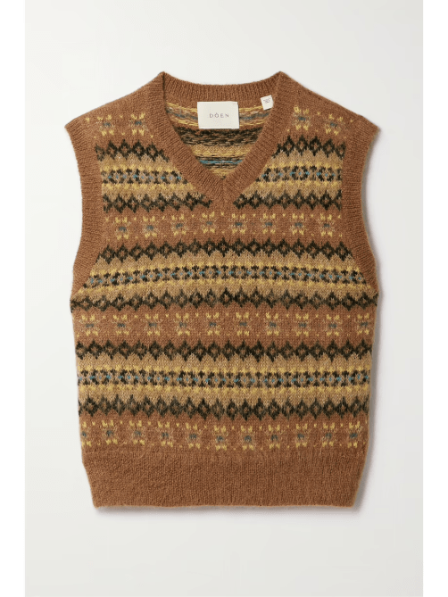 A brown patterned sweater vest from DÔEN