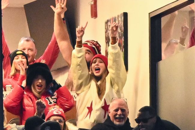 Taylor Swift at the Chiefs vs. Bills playoffs