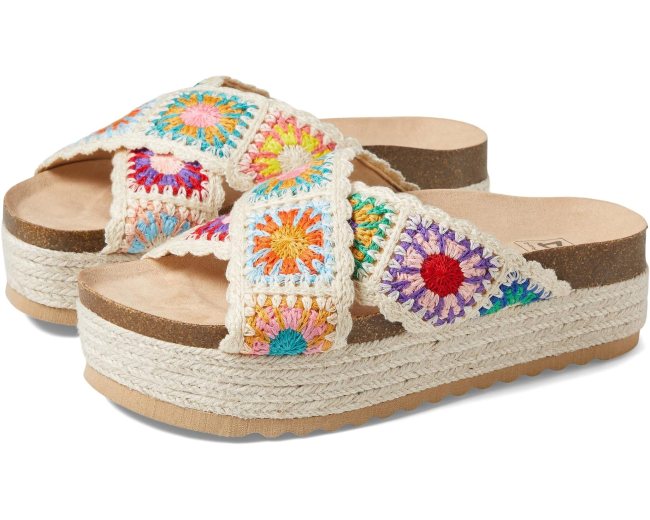 Dirty Laundry Plays at Zappos