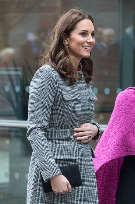 Kate Middleton Pregnant Photos, Princess of Wales Baby Bump Pictures
