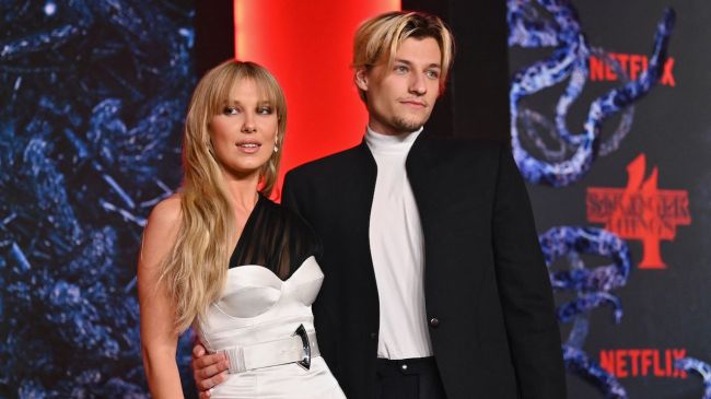 Millie Bobby Brown, Jake Bongiovi