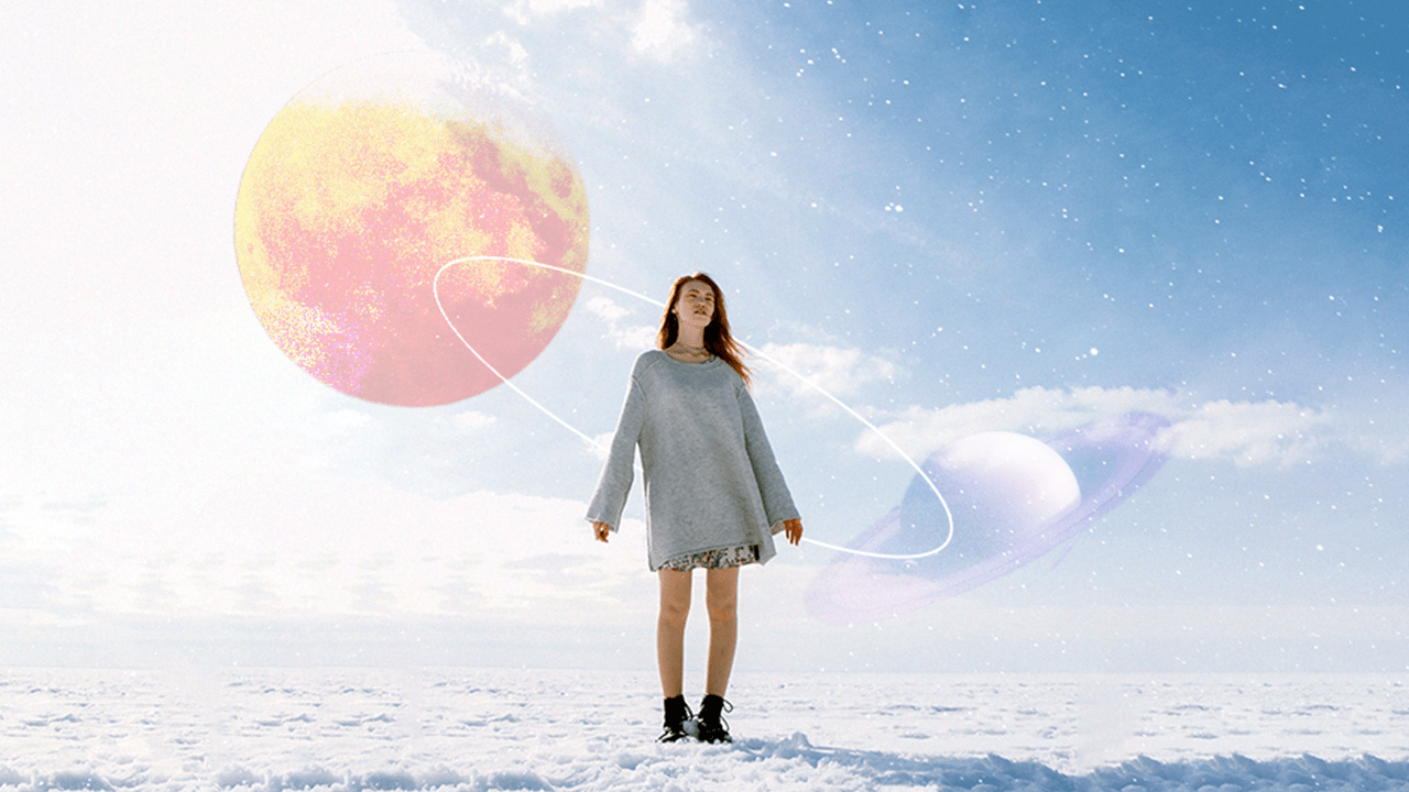 StyleCaster | Your Weekly Horoscope Says a New Moon in Gemini Will Lead to Brilliant Ideas