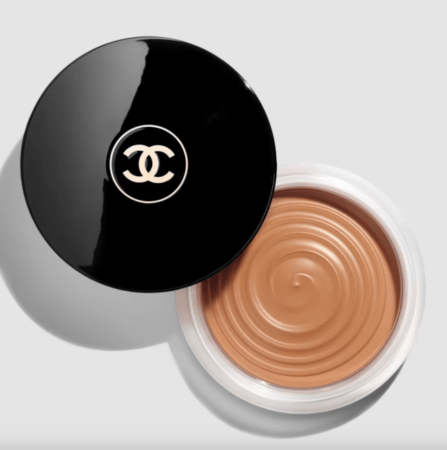 Chanel Les Beiges Healthy Glow Bronzing Cream in a clear pot with a black lid.