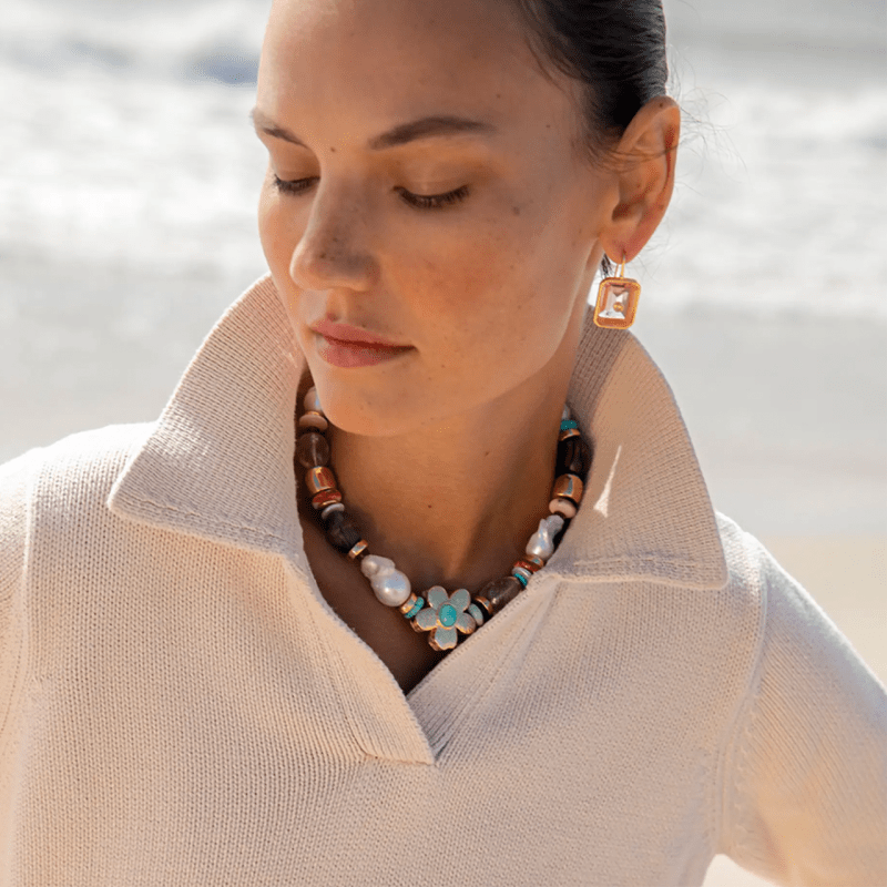 Earrings Trends 2024: Bows, Dangly Crystals, & More for Fall