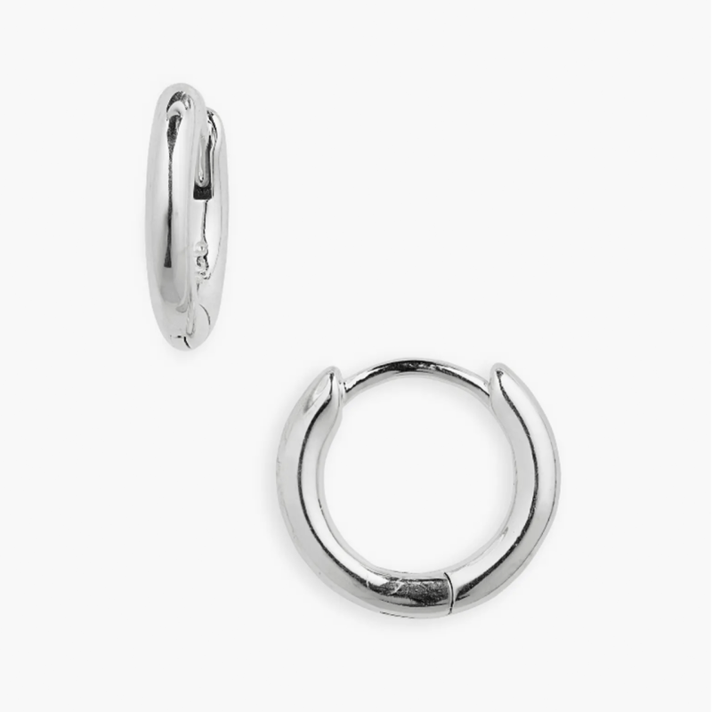 Earrings Trends 2024: Bows, Dangly Crystals, & More for Fall