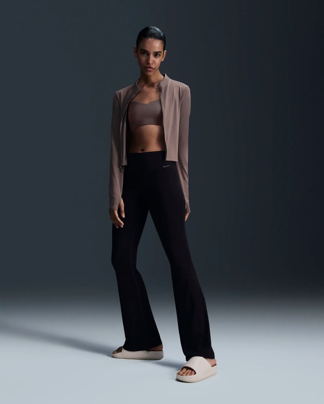 Nike Zenvy High-Waisted Flared Leggings