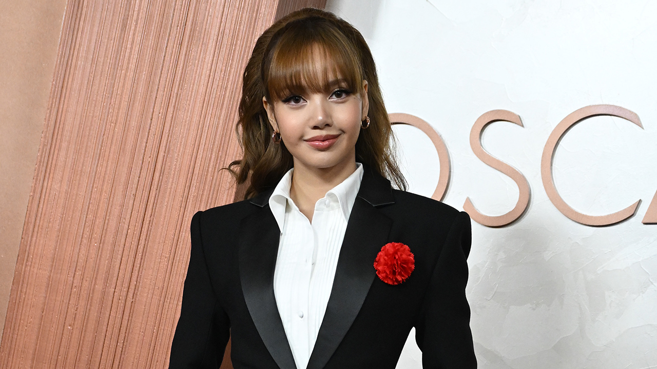 Lisa at the 97th Oscars held at the Dolby Theatre on March 2, 2025 in Hollywood, California.
