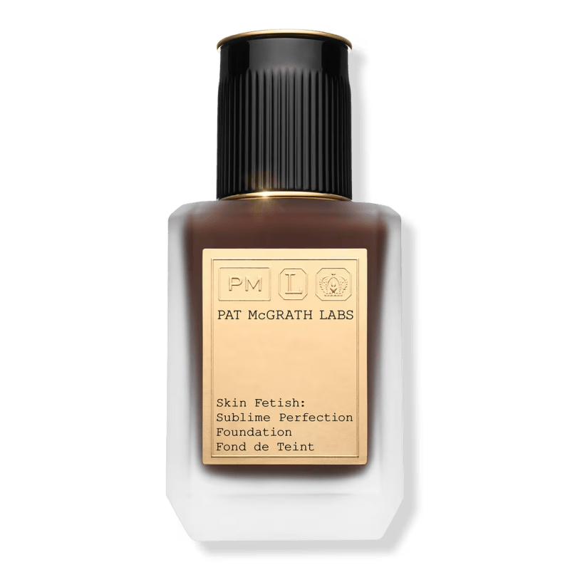 11 Best Foundations for Deep Skin Tones Per an Editor & MUAs 2025