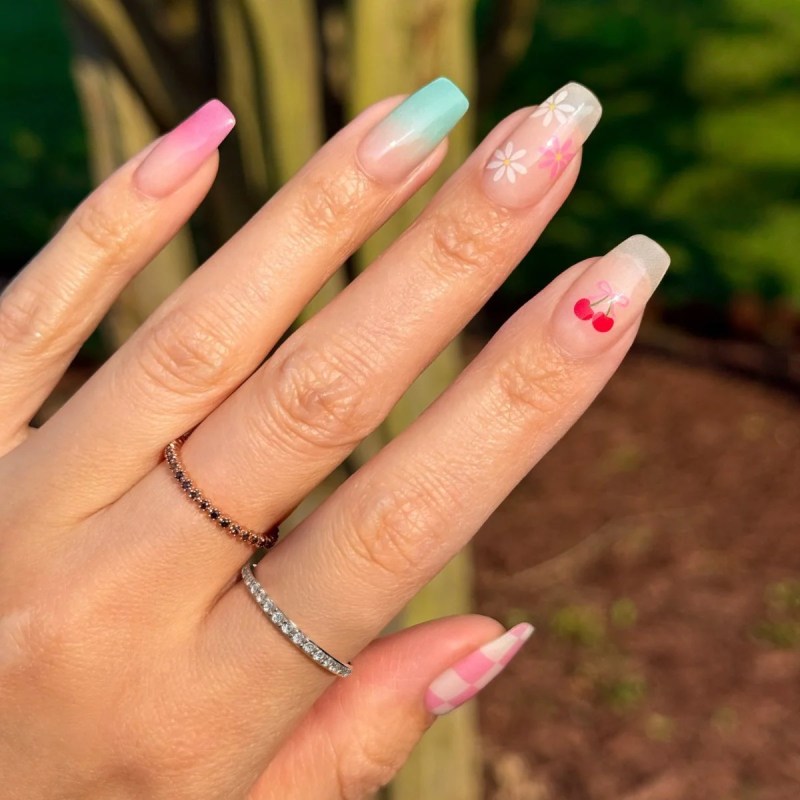 Heyhae Nail Strips Review: The Best At-Home Gel Manicure Hack