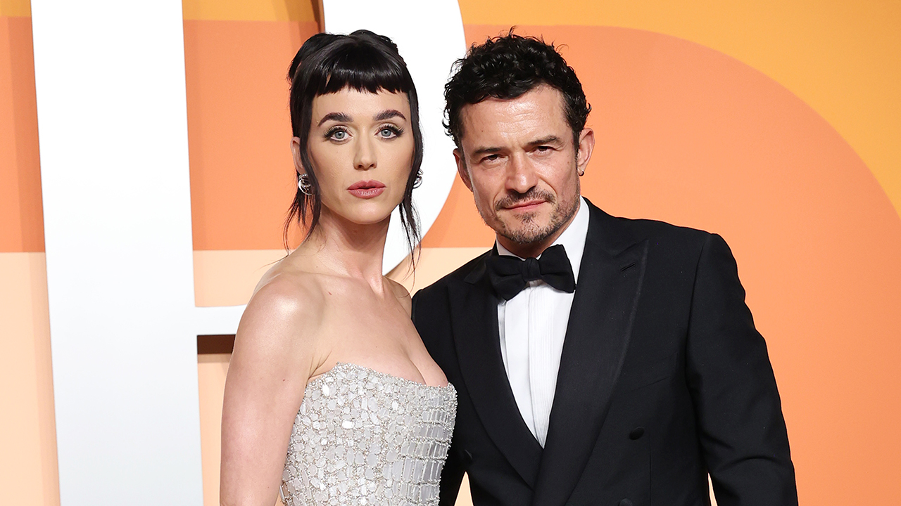 Katy Perry, Orlando Bloom at the 2025 Vanity Fair Oscar Party Hosted By Radhika Jones held at Wallis Annenberg Center for the Performing Arts on March 02, 2025 in Beverly Hills, California.