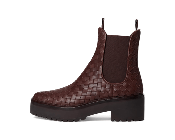 15 Best Fall Boots for Women, According to Stylists