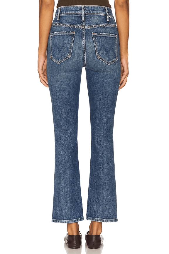 13 Best Butt-Lifting Jeans in 2026, From Stylists