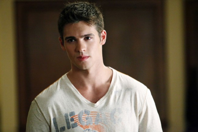 THE VAMPIRE DIARIES, Steven R. McQueen, 'The Hybrid', (Season 3, ep. 302, aired Sept. 22, 2011), 2009-.