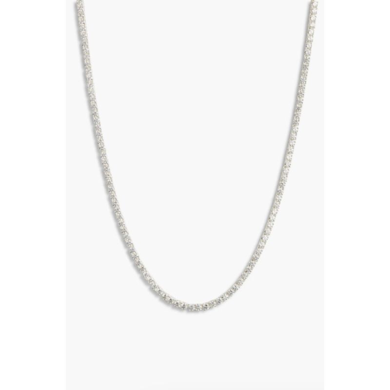 The Best Tennis Necklaces for Every Budget in 2025