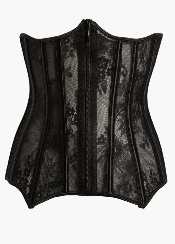 What to Wear to 'Wuthering Heights' Movie Date Night