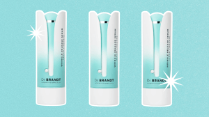 A teal background with three serum bottles.