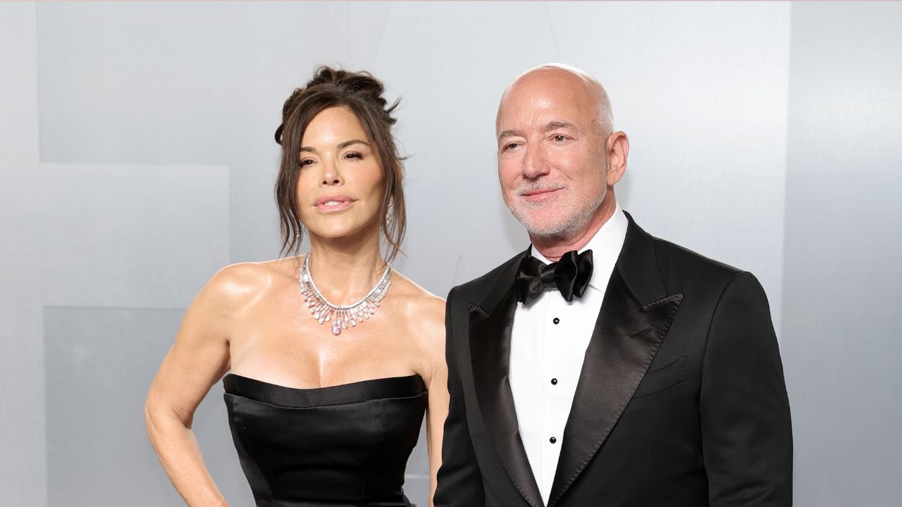 Lauren Sanchez, Jeff Bezos